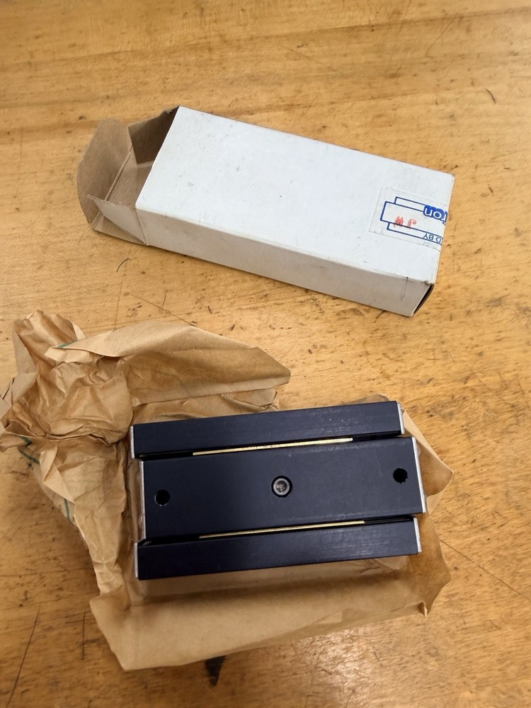 Del-Tron Precision RS2-2 Precision Slide