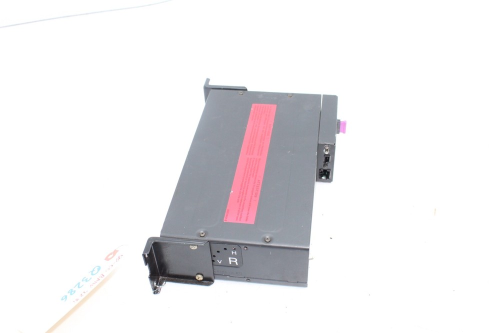 99-00 BMW 323I E46 CD CHANGER Q3286