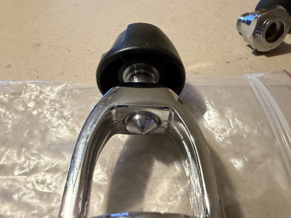 Atomic Aquatics Yoke Conversion for Atomic Din Scuba Diving Regulator (Read!)