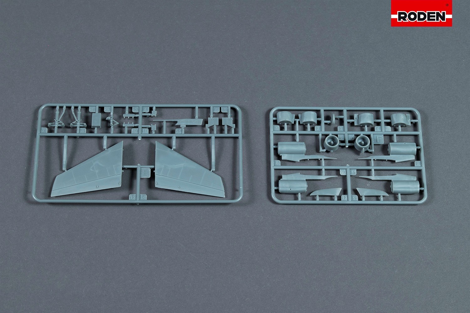 1/144 RODEN 338 338 Boeing 707-321 Aircraft PANAM & AA liveries