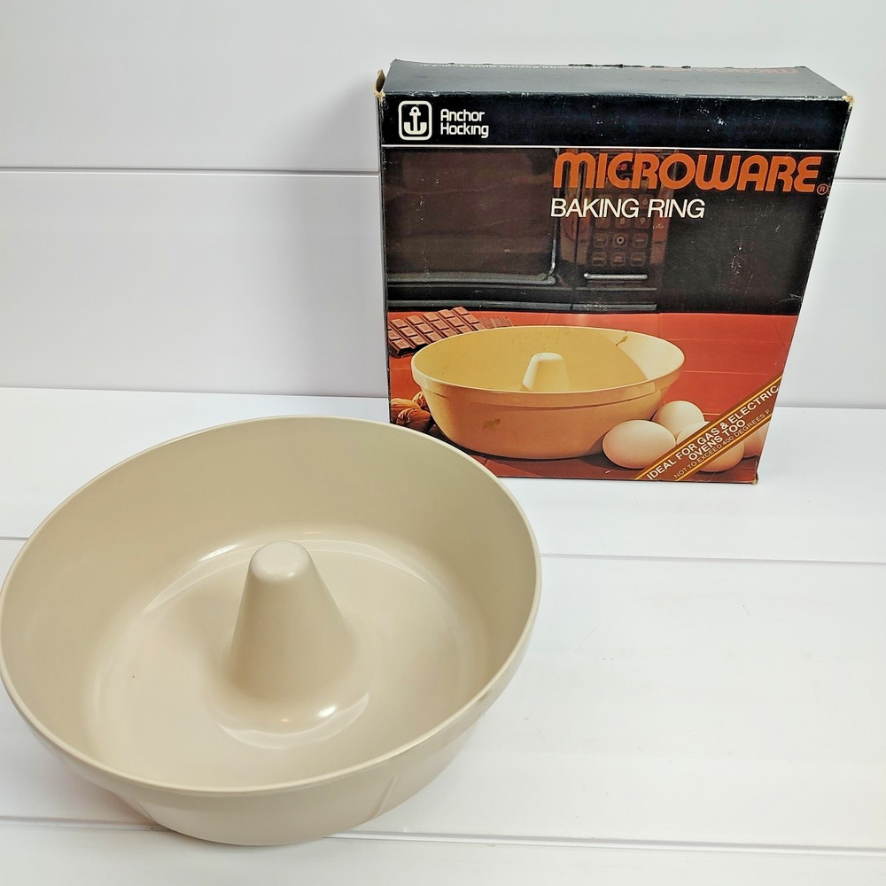 Anchor Hocking MICROWARE Microwave Baking Cookware Set Muffin Pan & Baking Ring