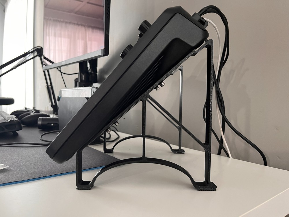 Rodecaster Duo stand - 3D printed