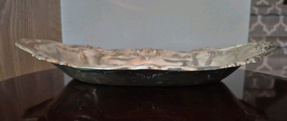 Vintage Gorham E silver plated YC1311 Chantilly Duchess`pattern bread tray