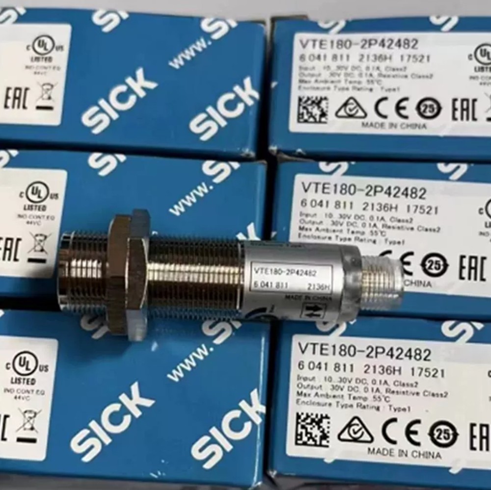 1pcs NEW SICK VTE180-2P42482 Proximity Switch Sensor