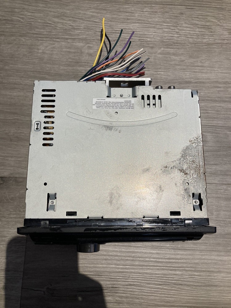 JVC KD-A525 Head Unit - Untested