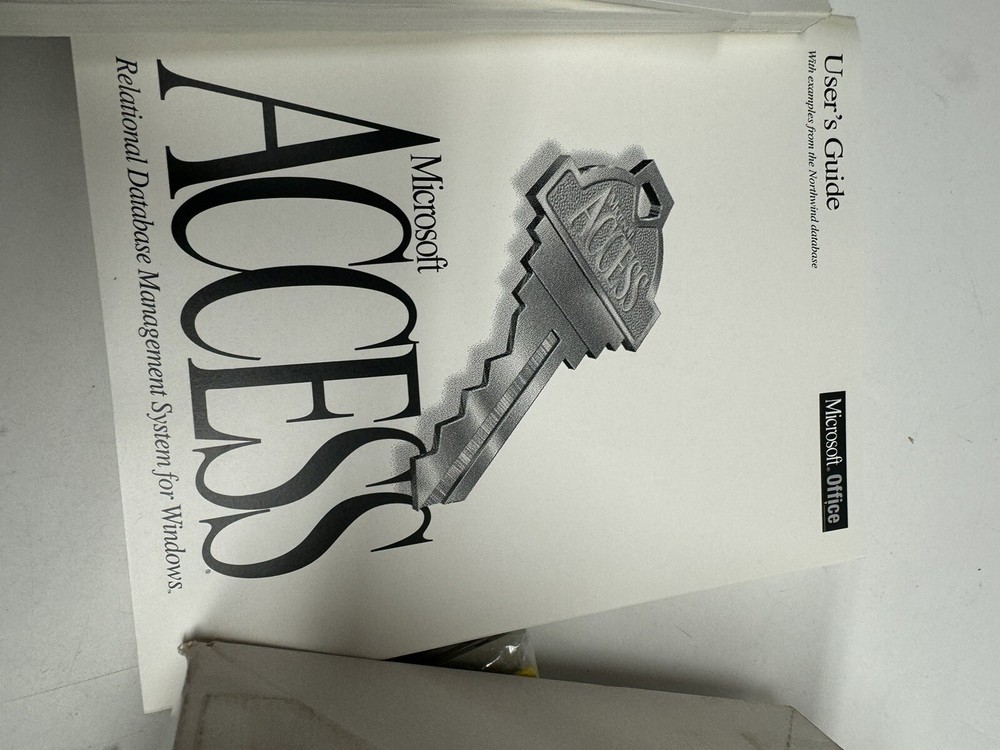 VINTAGE 1994 NOS Microsoft Office Access Version 2.0 Database Management System