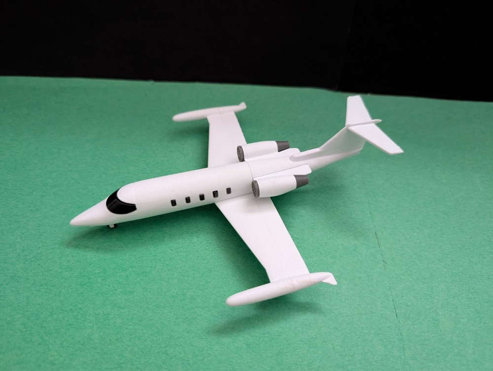 HO 1:87 scale Lear Jet Microsoft Flight Simulator Jet Bombardier business jet
