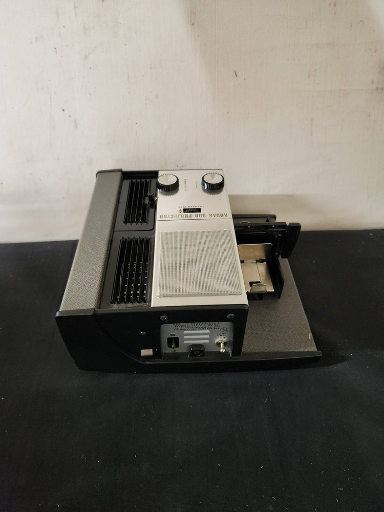 Vintage Kodak 500 Slide Projector