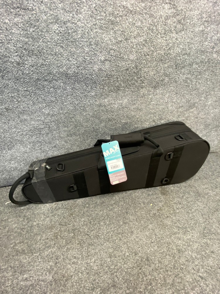 Protec MX034 3/4 Violin Shaped MAX Case Lightweight Rigid Foam Black Shell