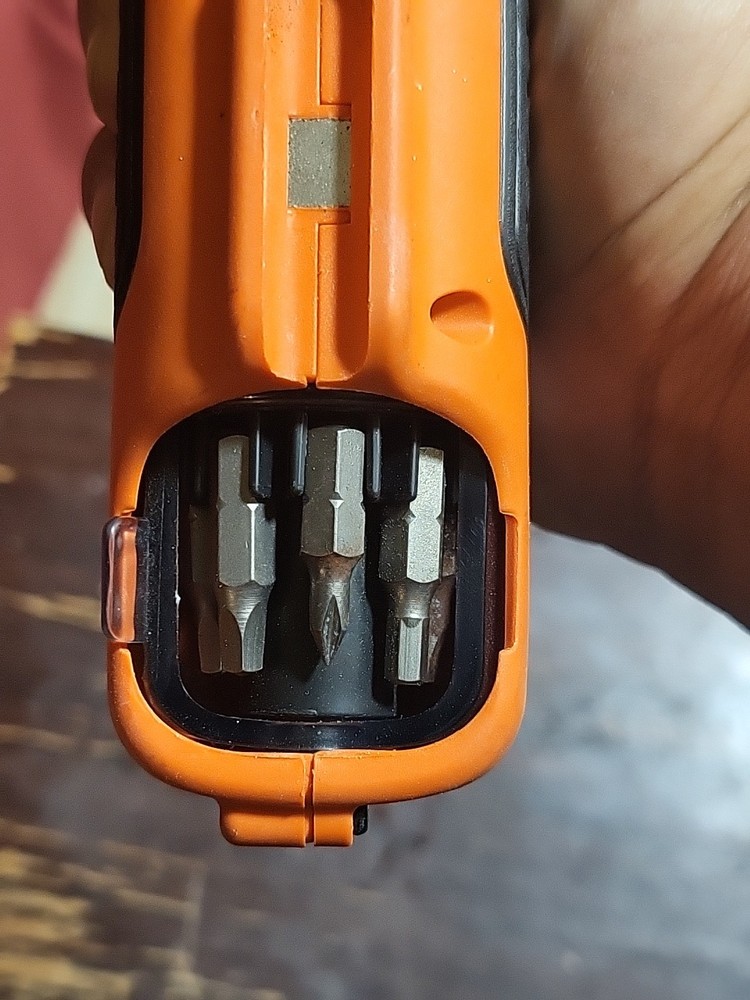 BLACK+DECKER BDCS50C 4-Volt Cordless Screwdriver Tool Only