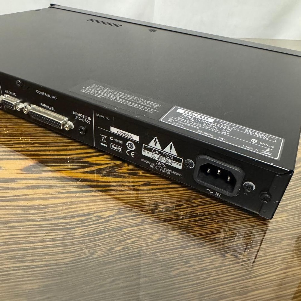 TASCAM SS-R200 Stereo Audio Recorder Only Main Unit All Function Tested