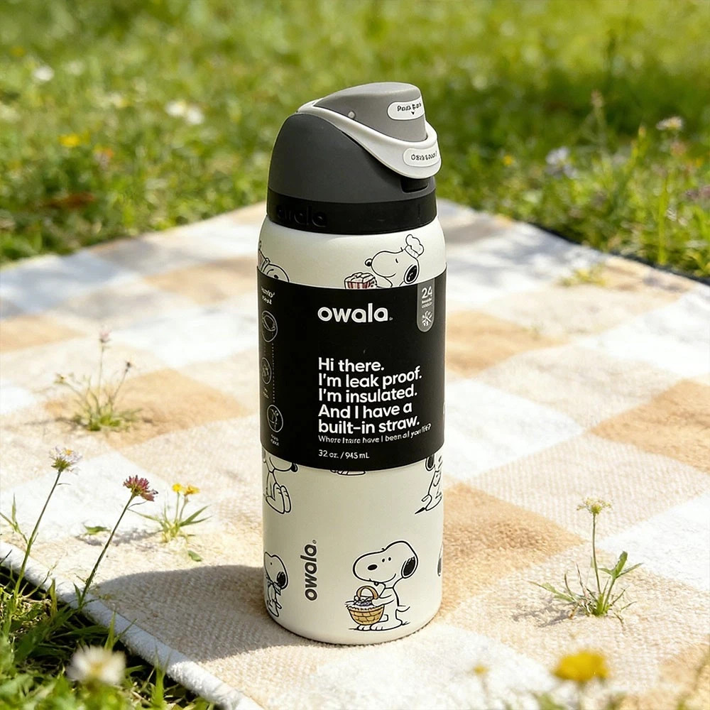 Snoopy Owala 32oz Black Whtie Water Bottle Stainless Steel Exclusive Edition