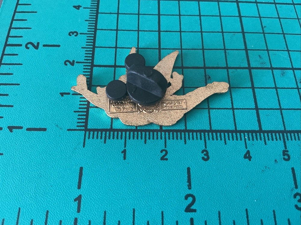 Disney Tinker Bell Arms Spread, Flying Pin