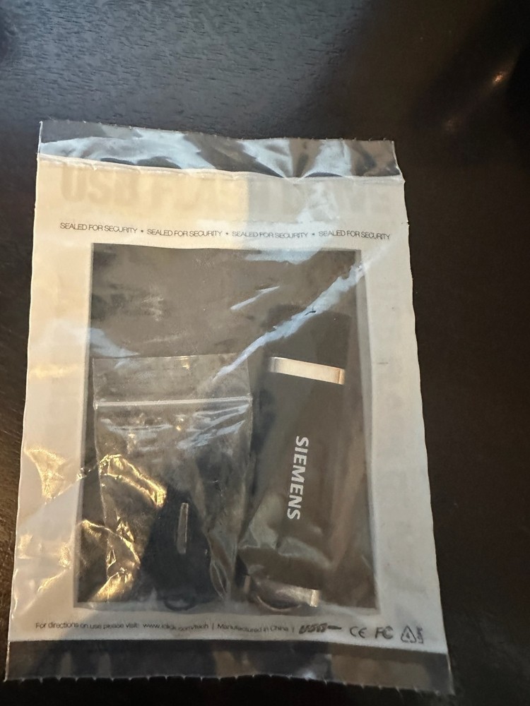 Bulk 4GB Siemens Flash Drives - Quantity 11