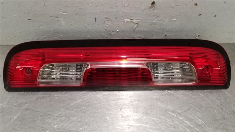 18 CHEVY SILVERADO 1500 HIGH MOUNTED STOP LIGHT INCANDESCENT
