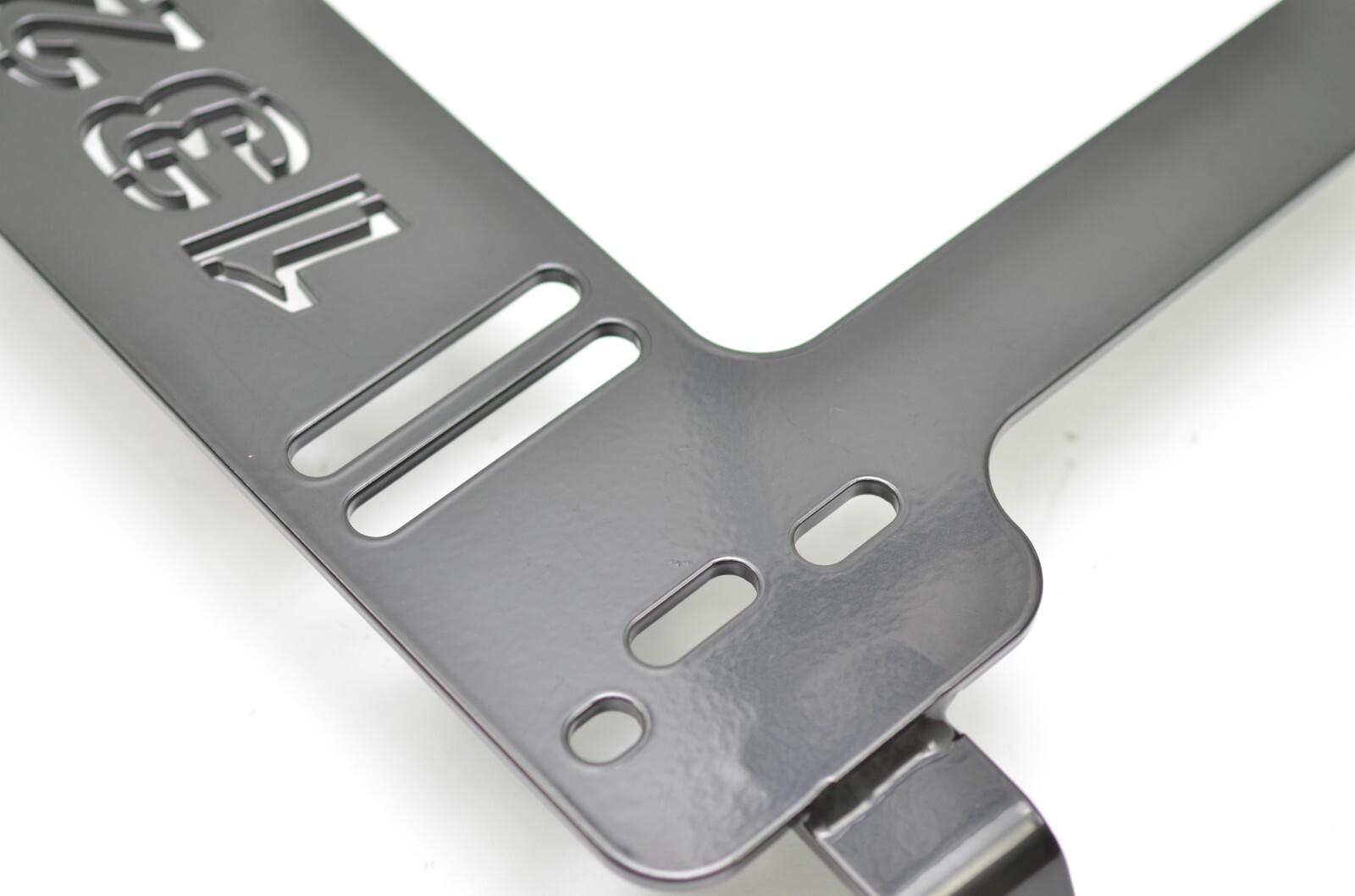 1320 Performance Seat Bracket for 97-04 Chevy Corvette C5 adapter base Pair