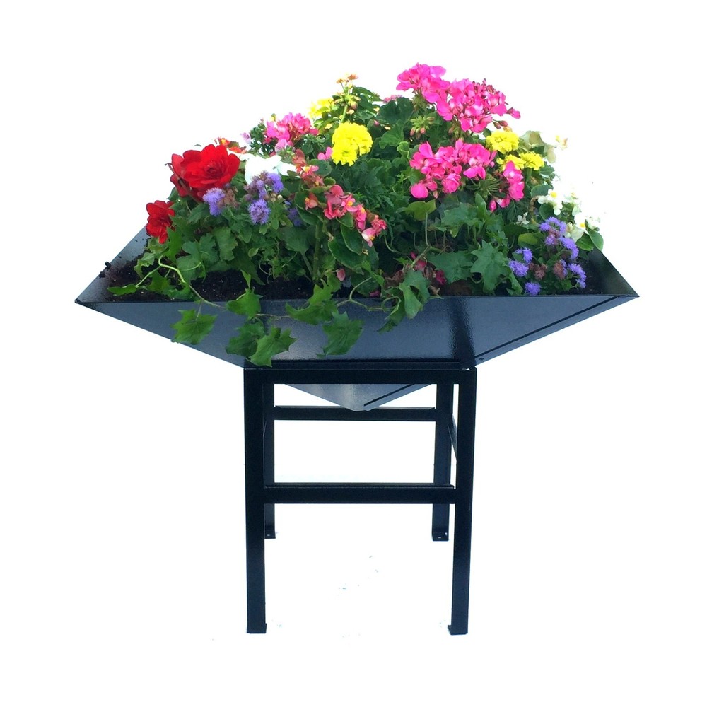 Paragon Small Black Flower Planter
