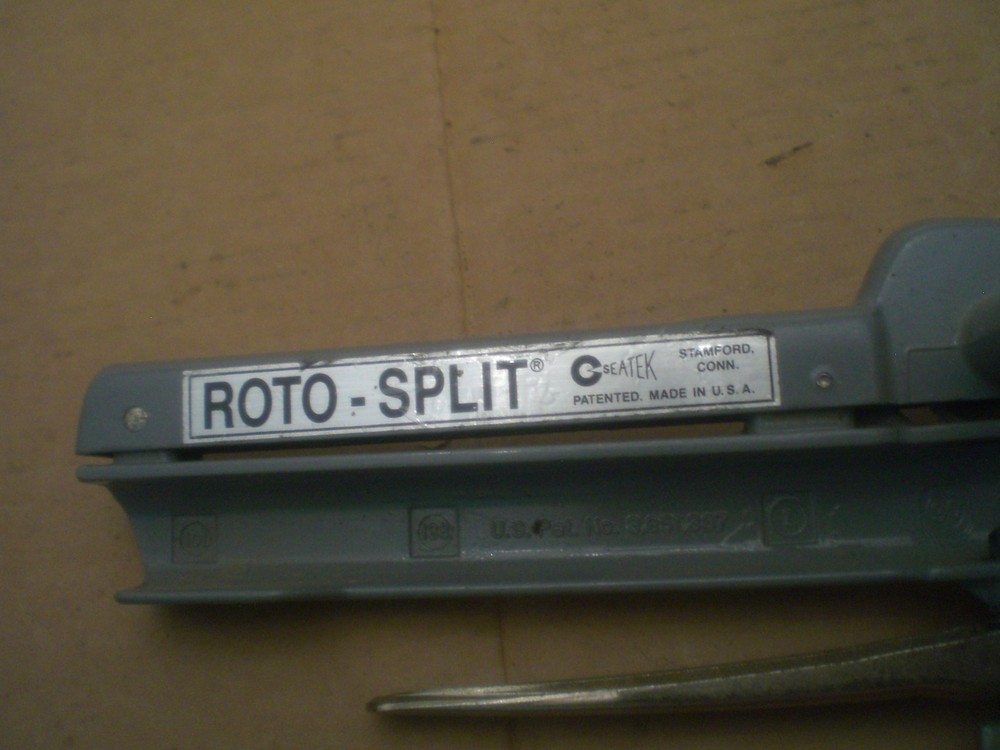 Roto-Split BX Cable Armored Cable Stripping Tool