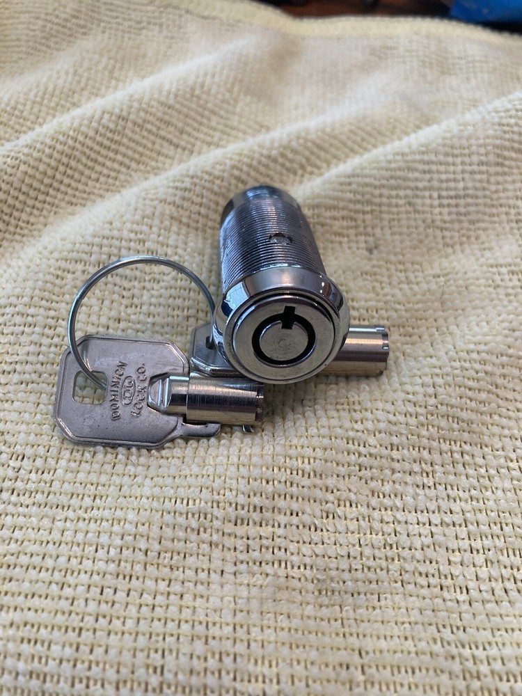 Ace Switch Lock, momentary contact￼