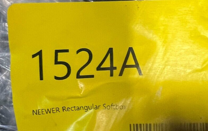 NEEWER 24''x35'' Quick Setup Foldable Rectangular Strip Softbox Bowens Mount