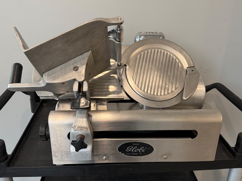 GLOBE 610 Food Slicer