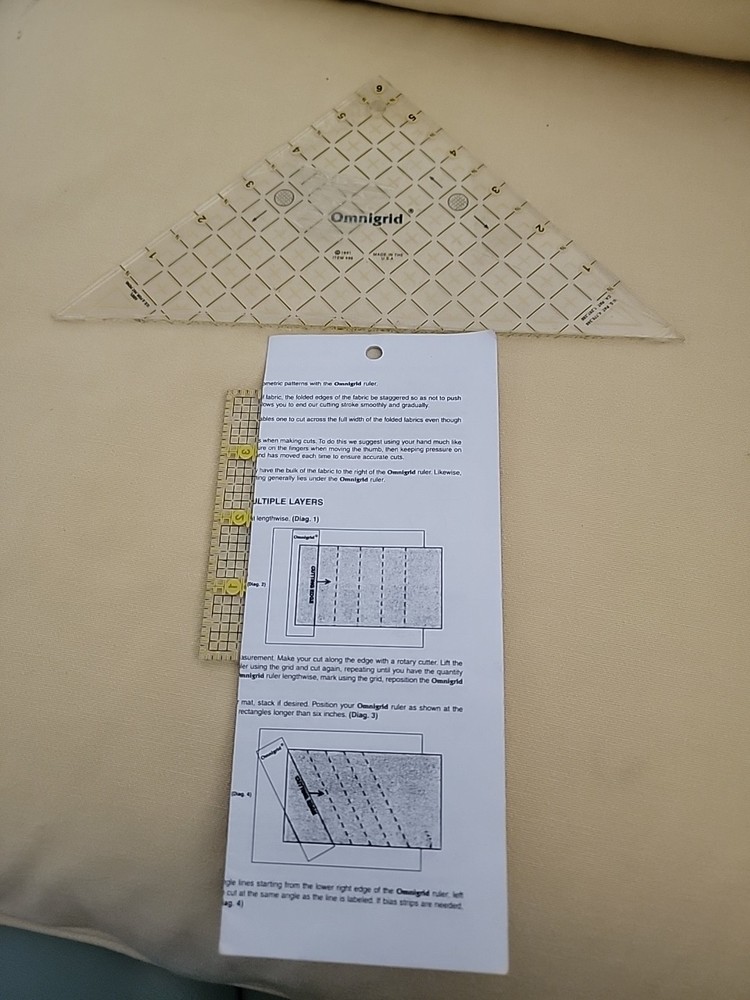 Omnigrid 4" x 4" square quilting ruler~w/half-square Triangle For 6" Blocks