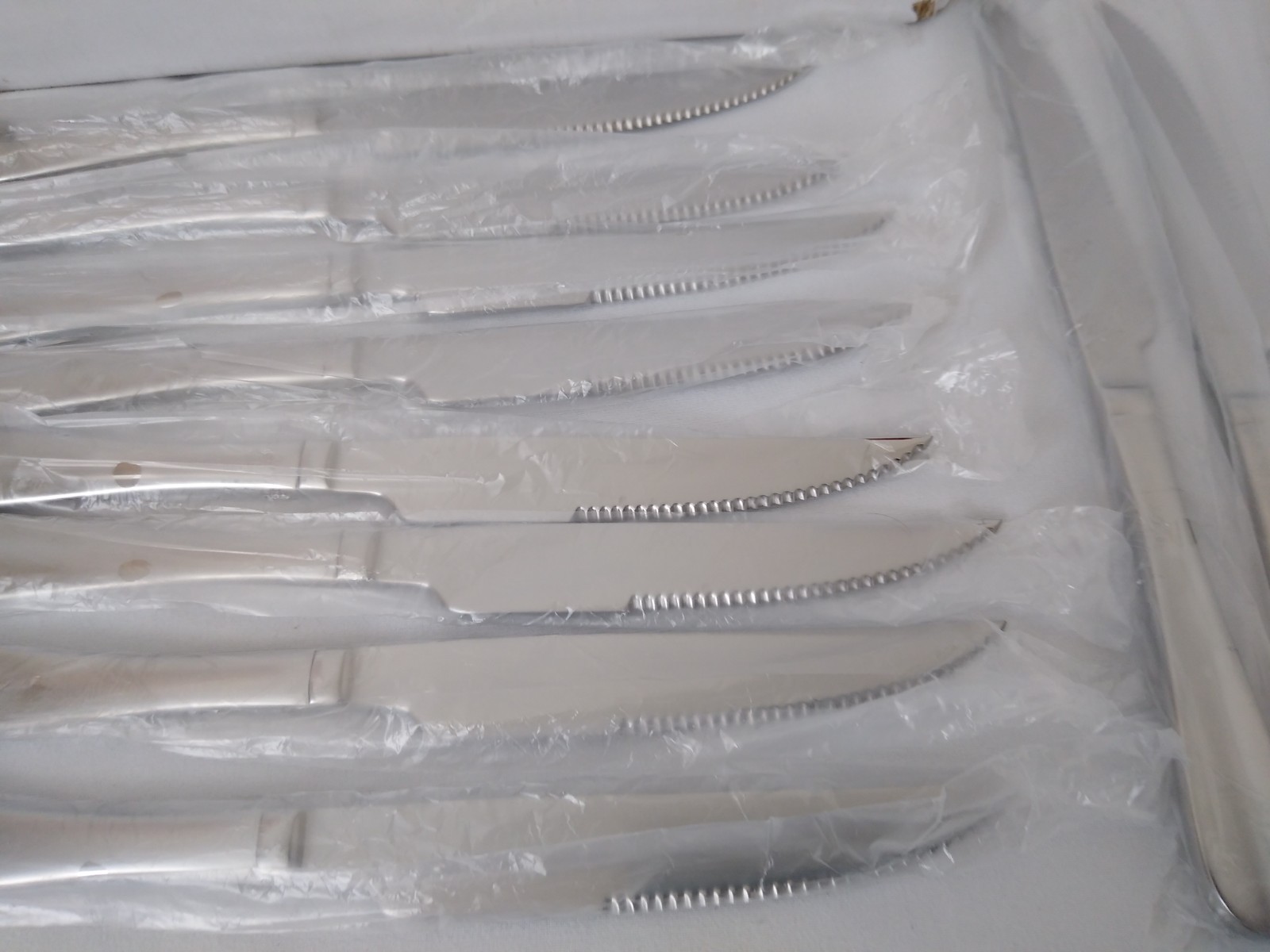 Acopa 18 0 Stainless Steel 9 in Steak Knife 11 Pack Benson Brigitte Flatware