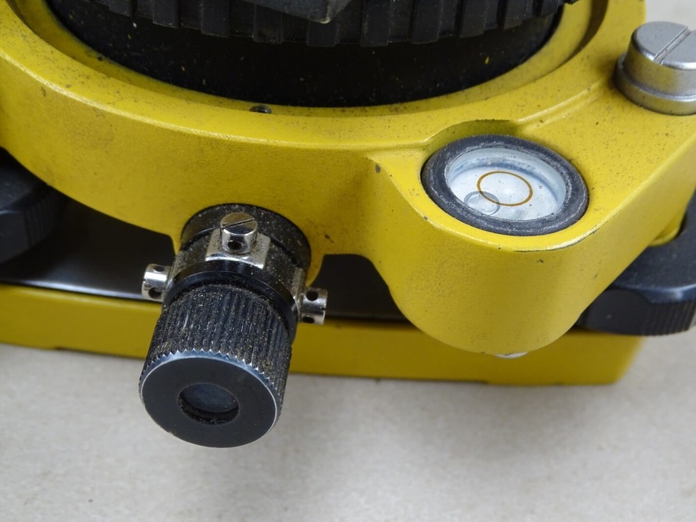 Topcon Backside System w/ Adapter, Prism, Tribrach w/ Bag UNTESTED,