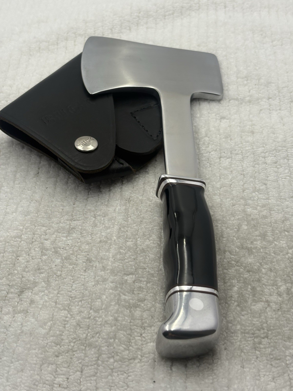 Buck USA 1961-1967 One Line Hatchet 10 1/8" Long With Sheath