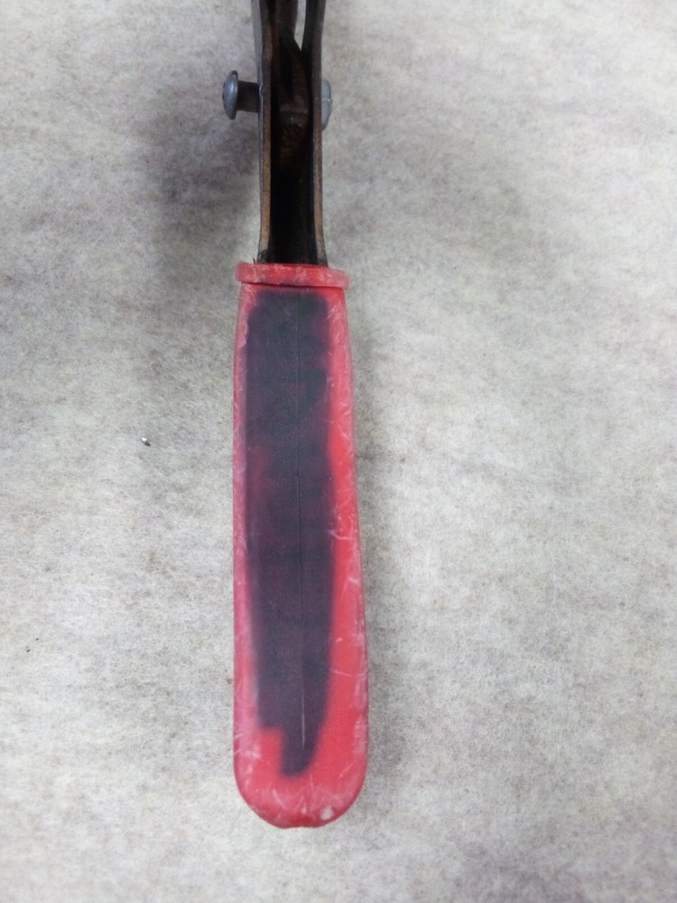 Right and Left Handed Snips