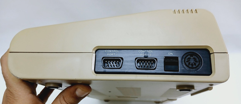 Vintage Commodore 64 Computer - For Parts Only