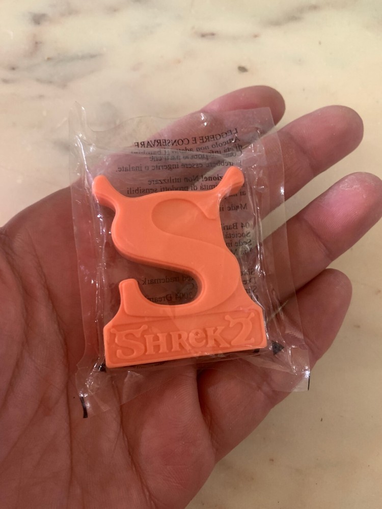 WHITE MILL GADGET MAGNET SHREK 2 SEALED