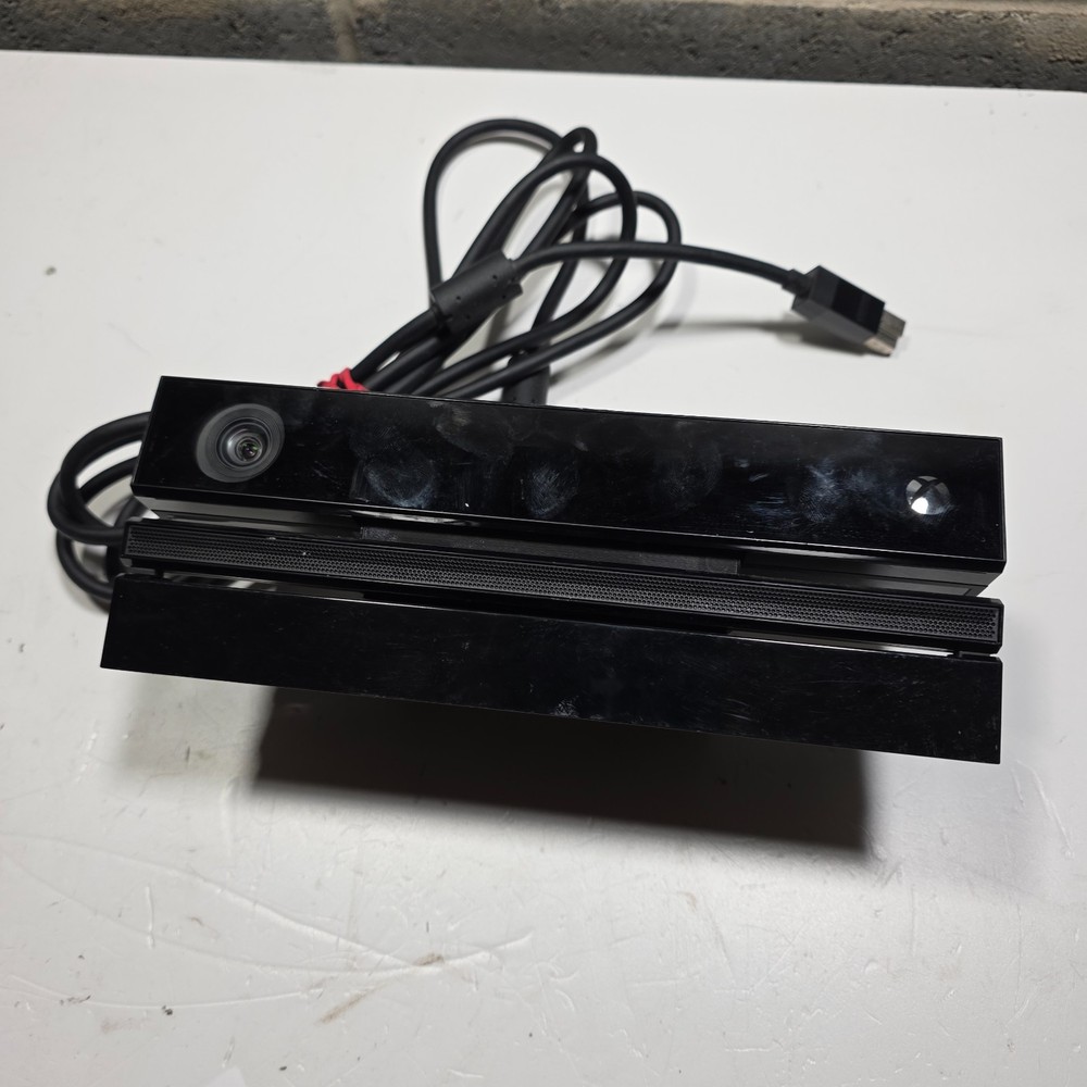 xbox one kinect model 1520 with stand