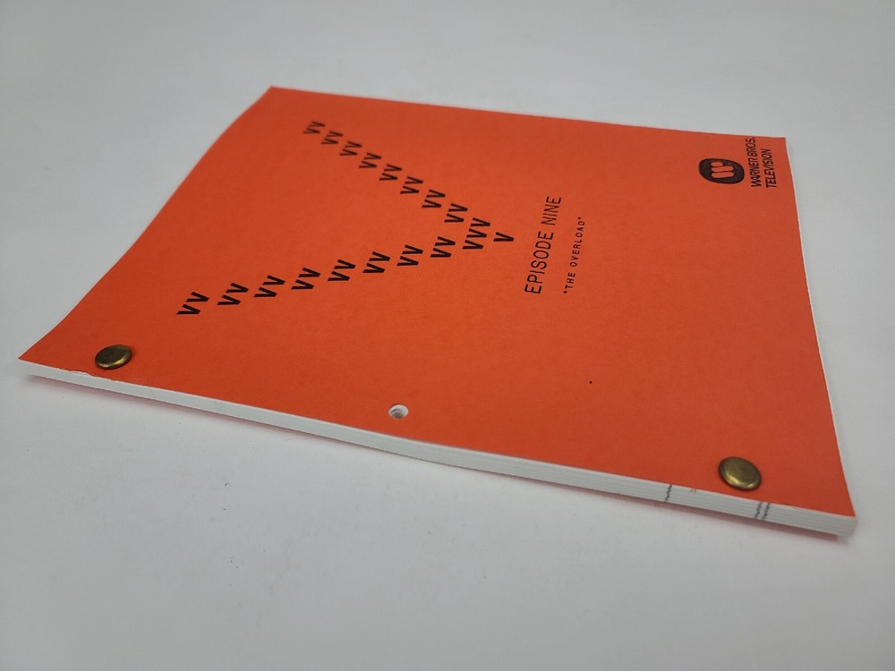 V / David Abramowitz 1984 TV Script, Jane Badler, Robert Englund "The Overlord"