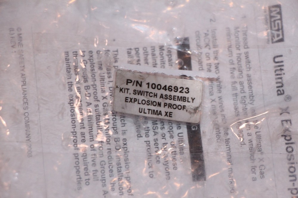 MSA 10046923 Ultima X Explosion Proof Switch New