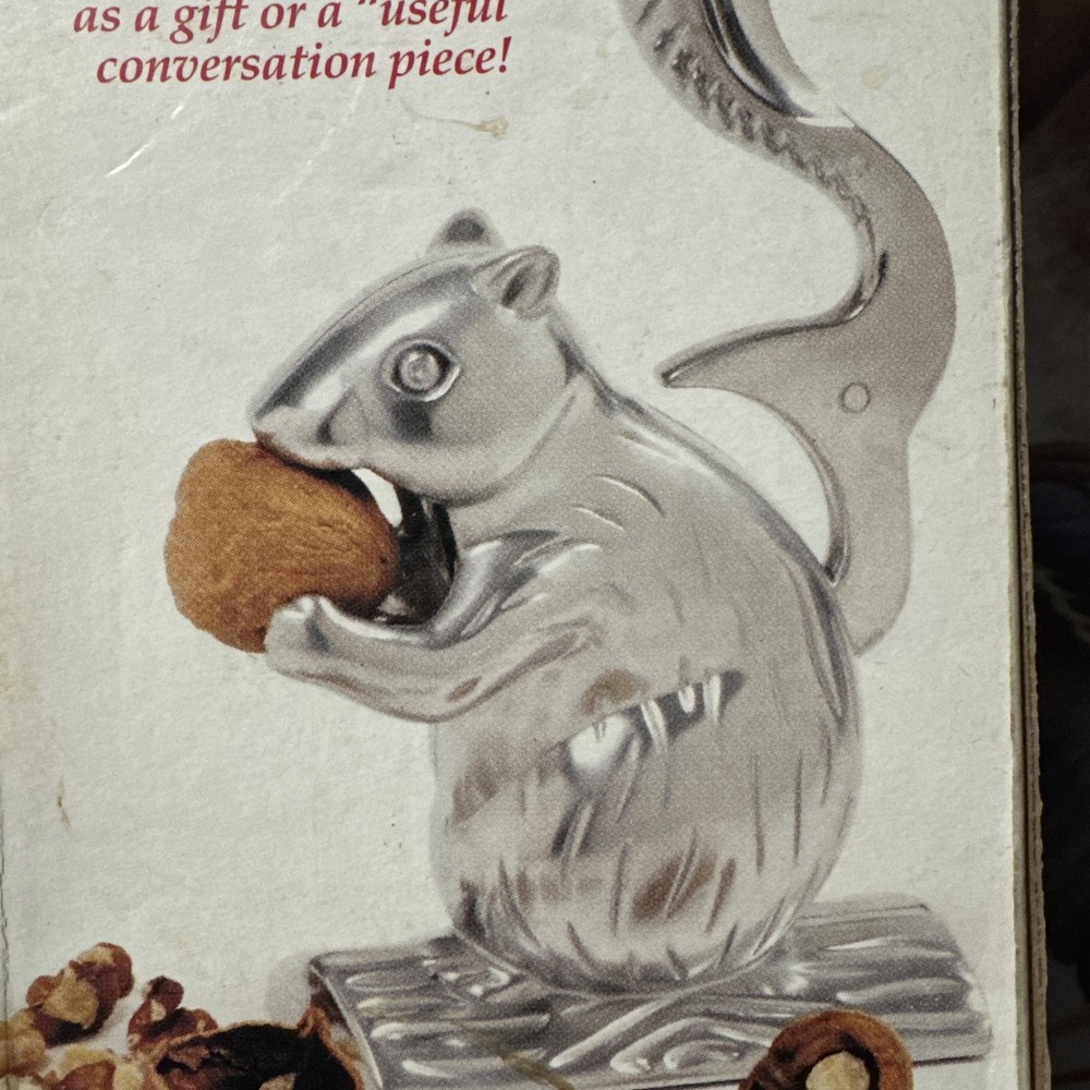 Davy Crackit Metal Squirrel Nutcracker Norpro 5 1/2" Cast Aluminum