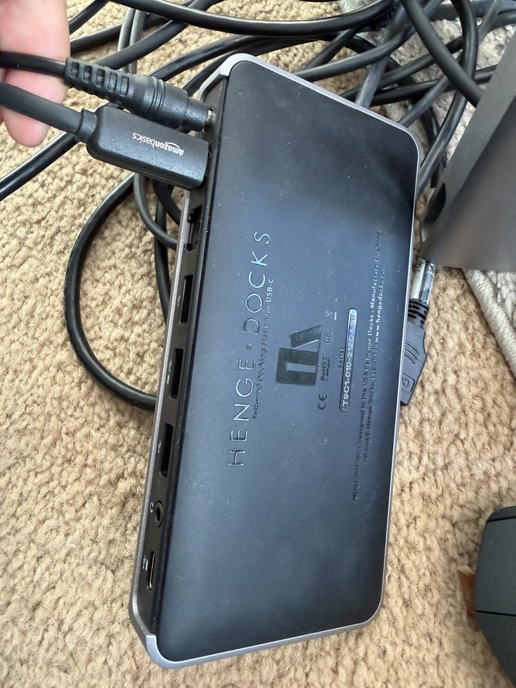 Apple Electronics Bundle Multiple Items