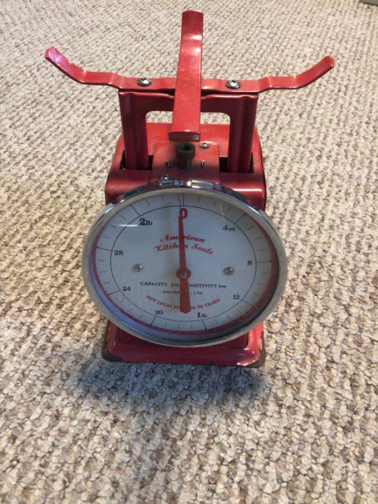 American Kitchen Scale Dulton Co. 2lb Capacity 1oz Sensitivity