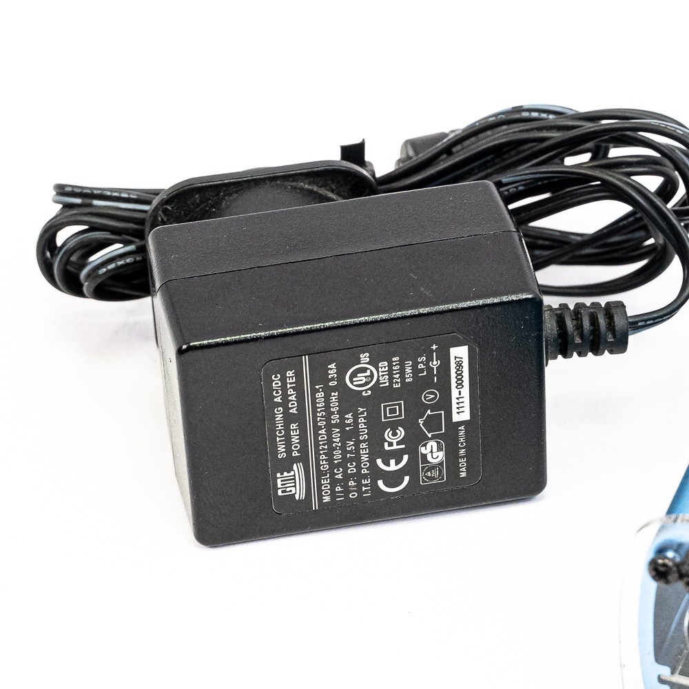Enttec D-SPLIT 5-Pin DMX Splitter – 4-Port Optically Isolated (w/ PSU)
