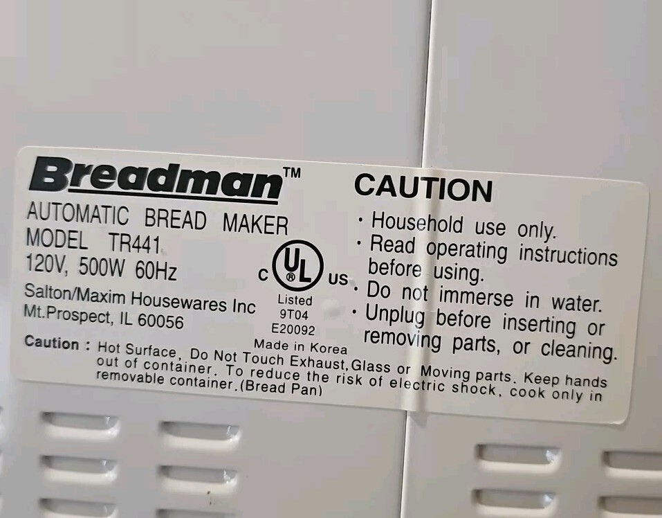 BREADMAN TR441 Automatic Bread Maker Makes 2 Sizes - No Box, Never Used!