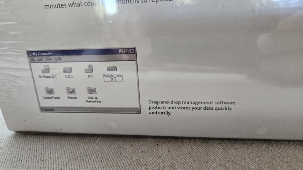 Seagate External Storage System Tapestor 800 Megabytes Model # Stt68oop