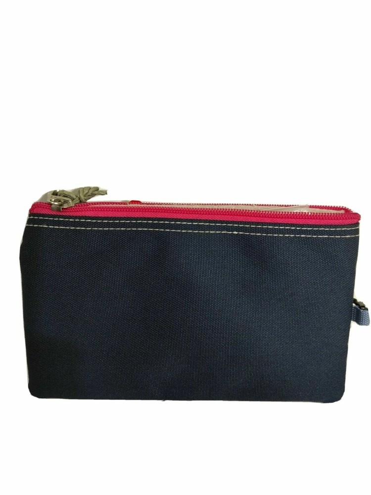 Empty pencil case school - free time - by seven