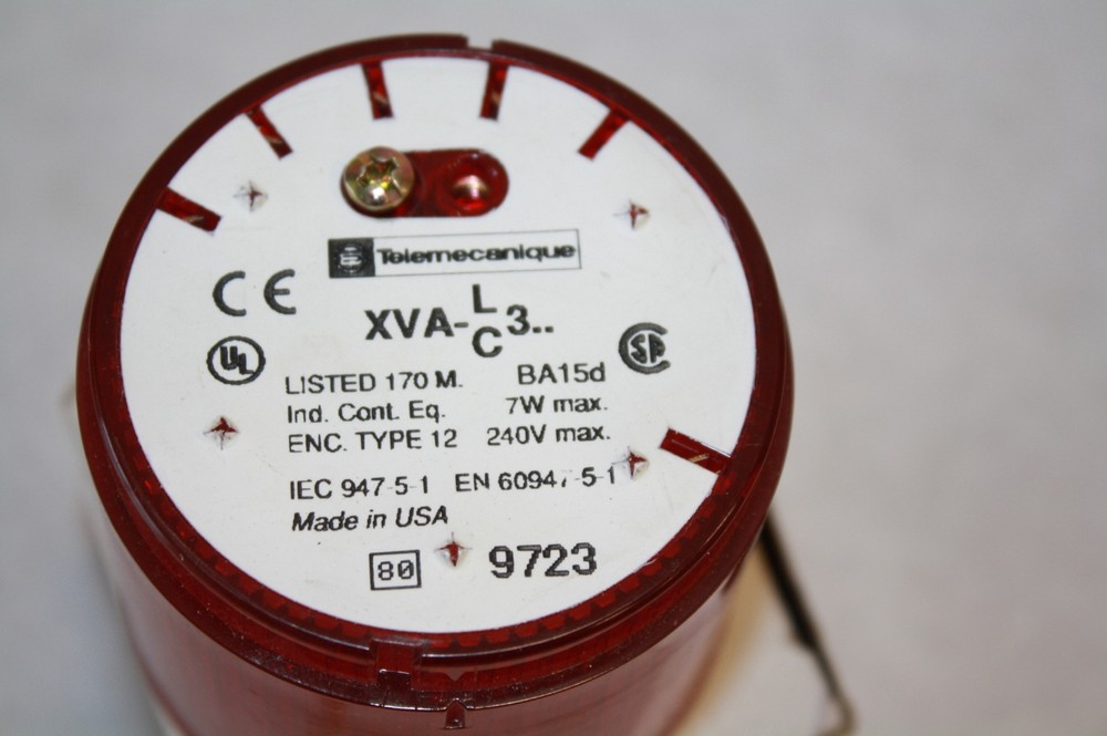 TELEMECANIQUE XVAC341 28047 STACK LIGHT
