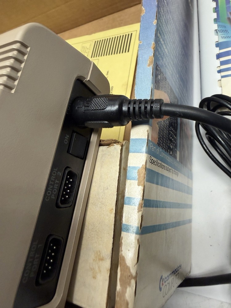 VINTAGE 1992 Commodore 64 C64 Breadbin Computer System - Cosmetic Damage -