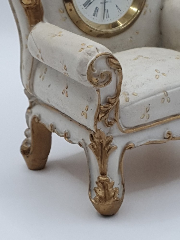 Vintage Collectable Miniature Clock