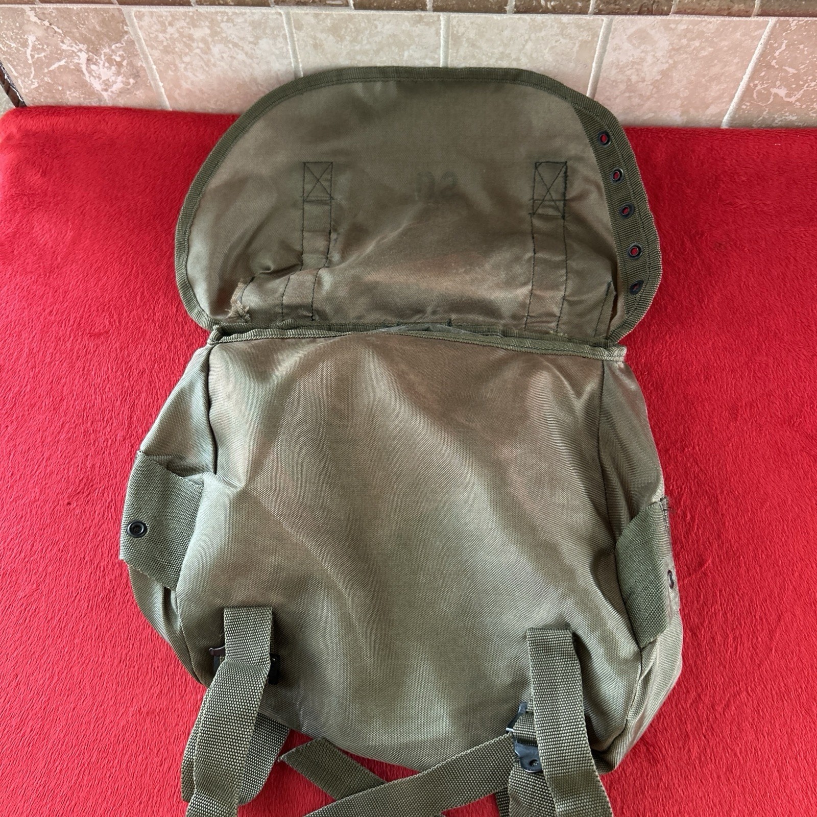 Vintage 1990's OG 106 Nylon Duck Field Training Butt Pack