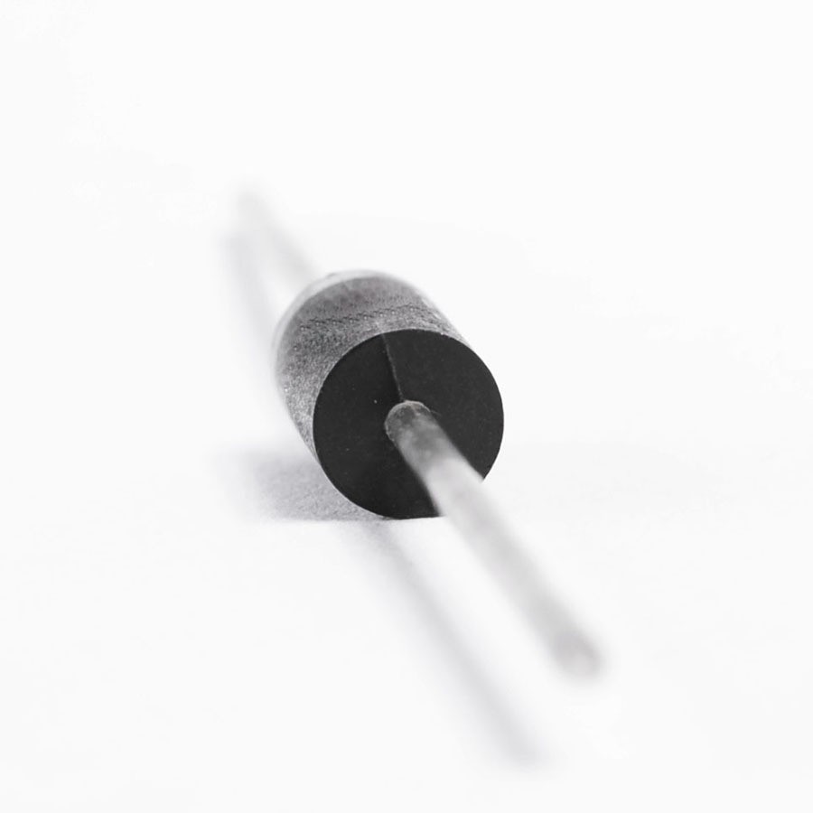 BZW06-48B Zener Diode - CUSTODIA: DO15 MAKE: STMicroelectronics