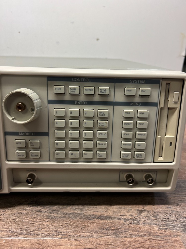 Stanford Research Systems SR760 FFT Spectrum Analyzer