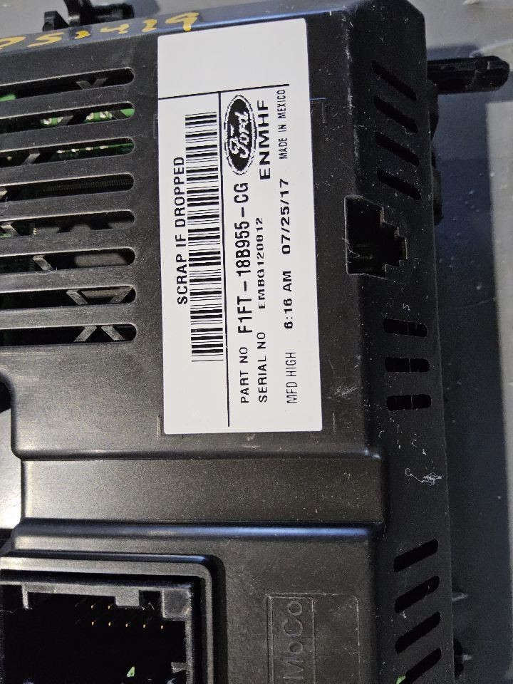 2015-2018 Ford Focus Front 4.2" Display Screen