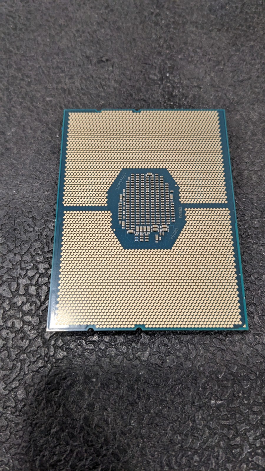 INTEL SRF97 CPU Intel Xeon Platinum 8276L 2.2GHz 28-Core SRF97